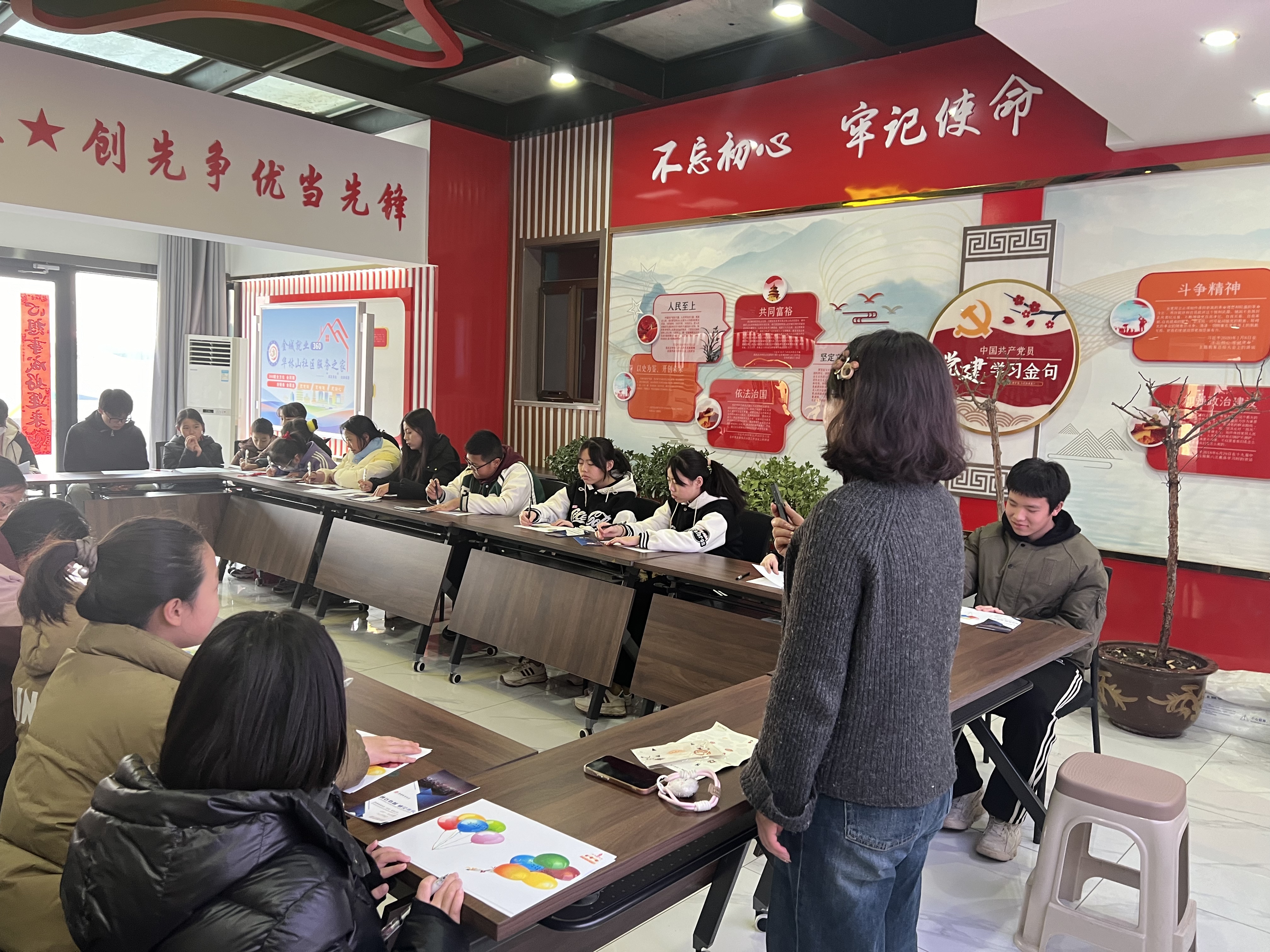 通达心智 睿见未来——通睿教育假期未成年人系列公益活动掠影